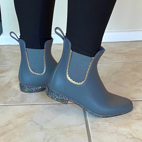 jack rogers rain boots